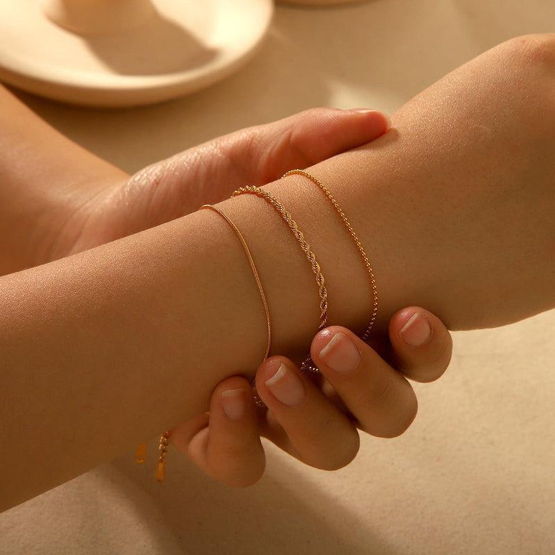 Bracelet