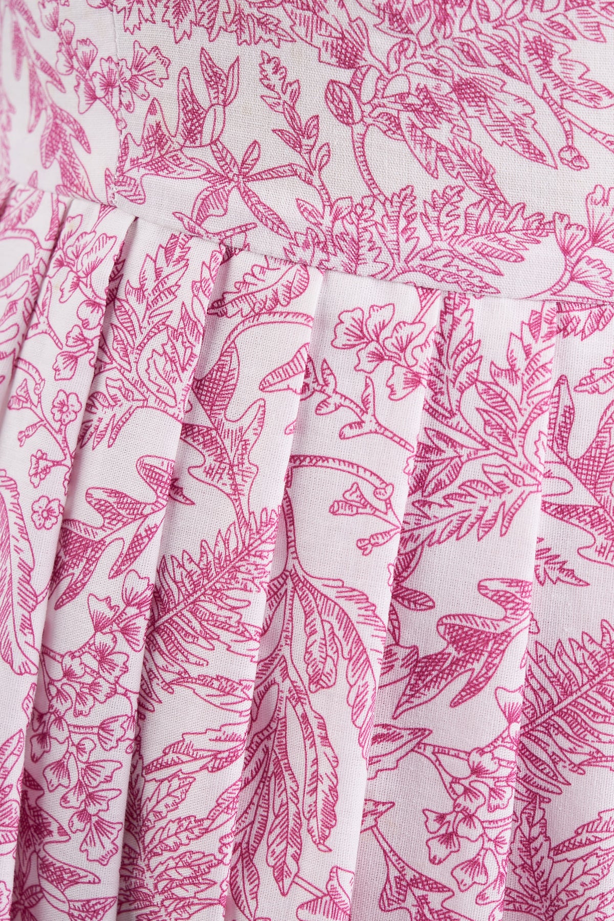 Tie Knife Pleat Ultra-Short Qipao