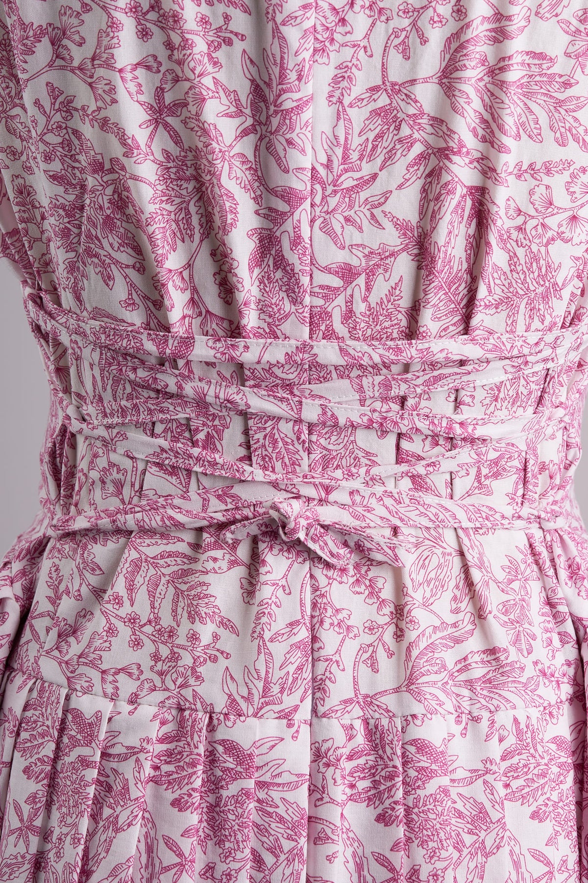 Tie Knife Pleat Ultra-Short Qipao