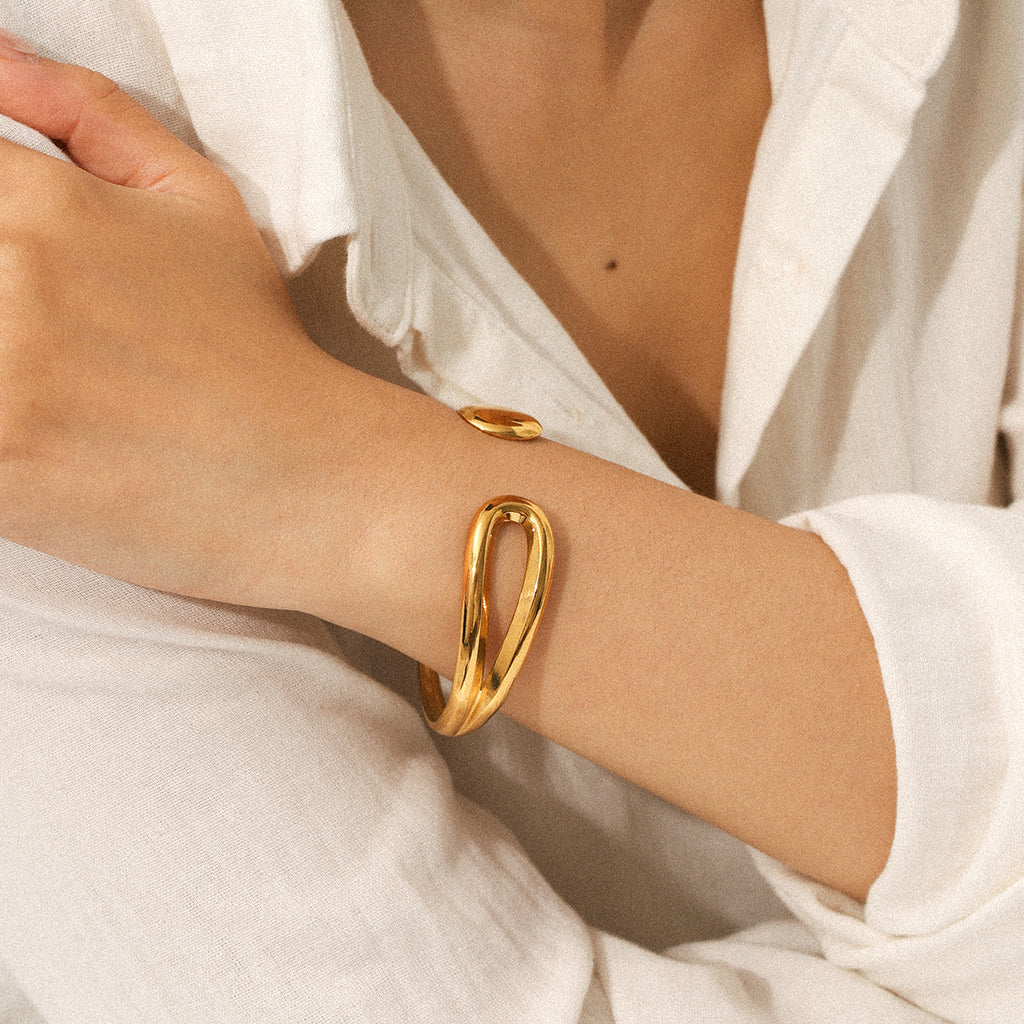 Asymmetrical Water Drop Cuff Bracelet – 18K Gold Plated Open Stainless Steel Bangle