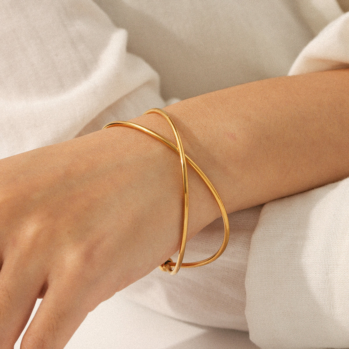 Minimalist X Cuff Bracelet – 18K Gold Plated  Wire Bangle