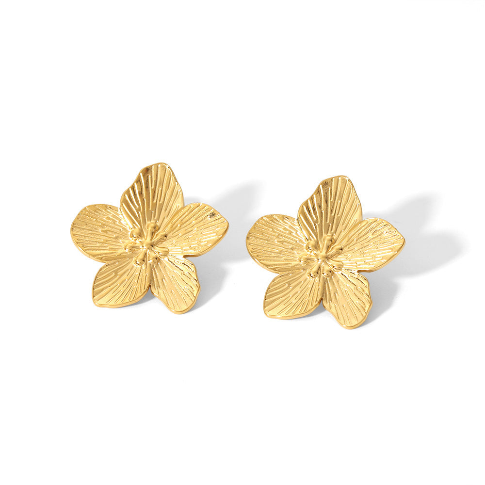 Gold Petal Stud Earrings – Floral Design