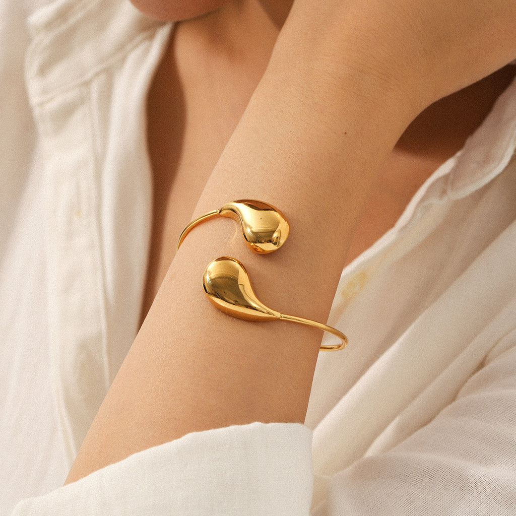 Gold Teardrop Bangle