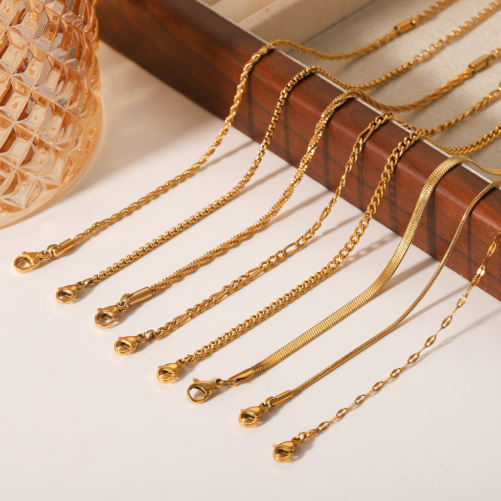 Minimalist 18K Gold Chain Bracelet – 8 Classic Styles