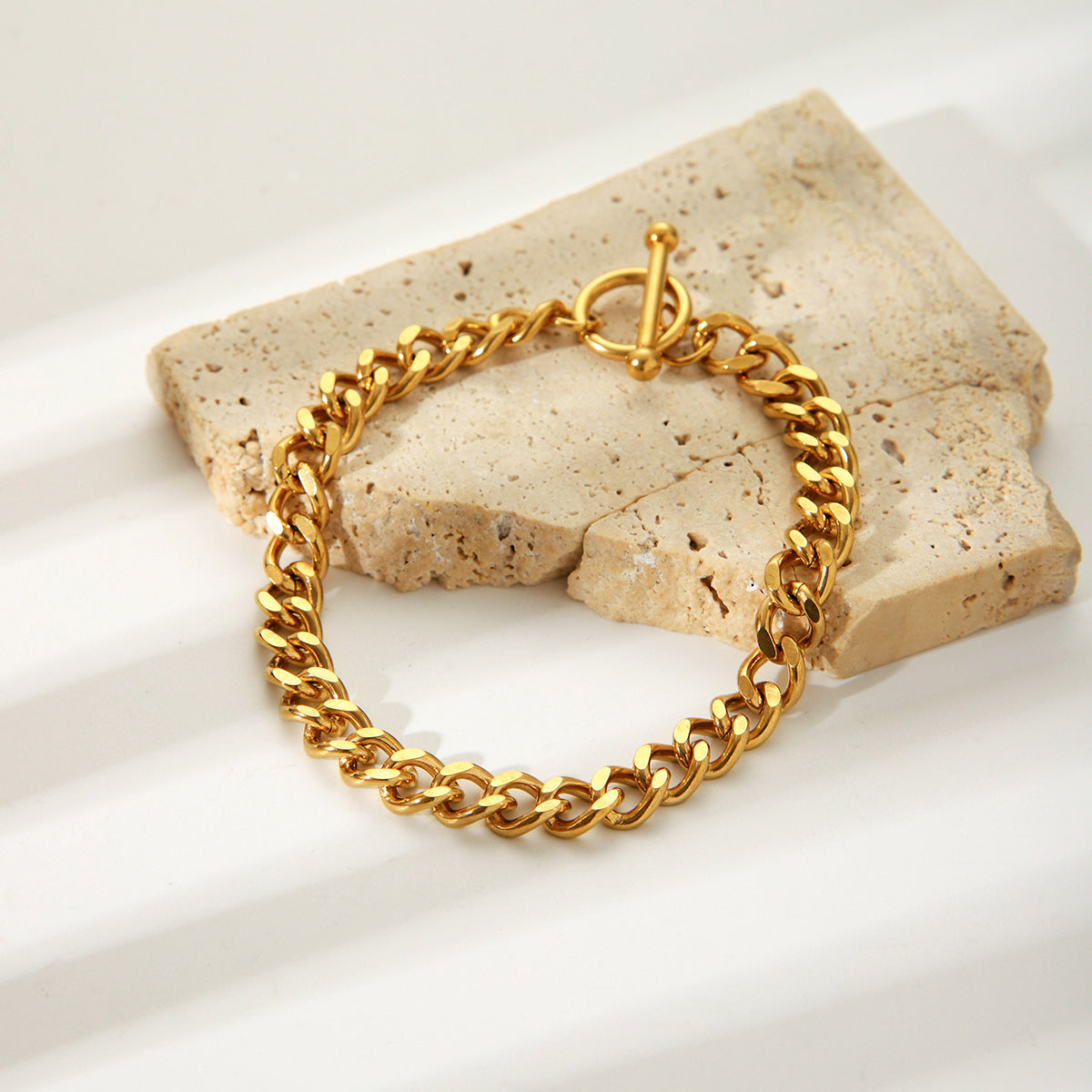 Chunky Gold Curb Chain Bracelet