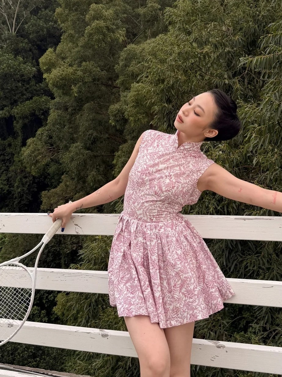 Tie Knife Pleat Ultra-Short Qipao